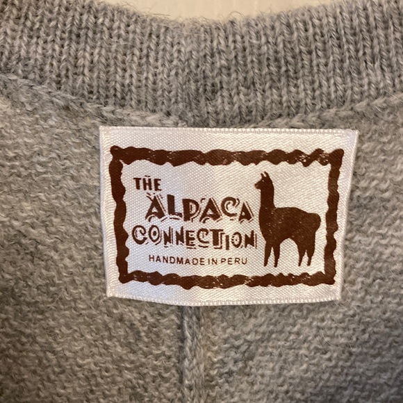 Gray Patterned Women's Poncho with Fringe - Picture 2 of 9